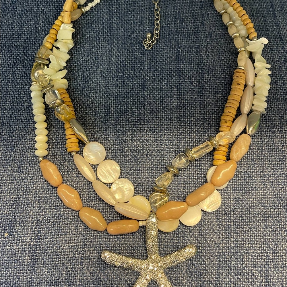 Chico’s Starfish Pendant Multicolor Necklace